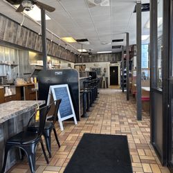 J’s Catch Market & Grill