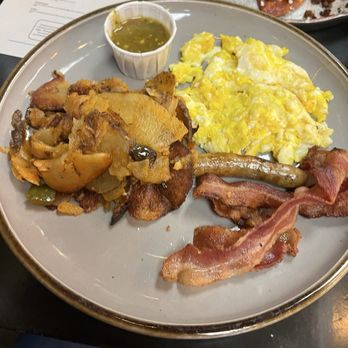 Caramelo Café - Crepe combo with eggs, sausage, bacon and potatoes - Creperies Near Me - La Puente, California Caramelo Café - Crepe combo with eggs, sausage, bacon and potatoes - Creperies Near Me - La Puente, California