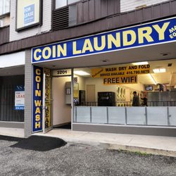 Bathurst Street Coin Laundry - Outside. Front entrance