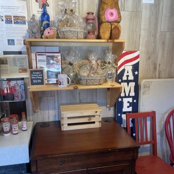 Amelia’s Donuts Bakery Cafe - Donuts Near Me - Idyllwild, California