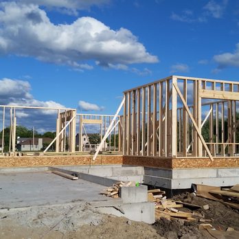 Lucas Blankenship Construction - framing for a new home - Roofing Near Me - Springfield, Illinois Lucas Blankenship Construction - framing for a new home - Roofing Near Me - Springfield, Illinois