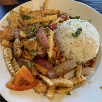 Latin Chef Peruvian Cuisine - Lomo Saltado - Peruvian Near Me - Oceanside, California Latin Chef Peruvian Cuisine - Lomo Saltado - Peruvian Near Me - Oceanside, California