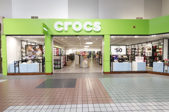 CROCS - Updated June 2026 - 16 Photos & 22 Reviews - 7000 Arundel Mills ...