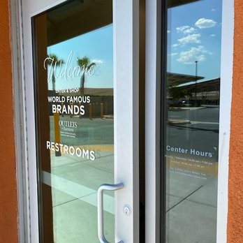 Tesla Supercharger - Tanger Way - Restroom open between 10am and 7pm - EV Charging Stations Near Me - Barstow, California Tesla Supercharger - Tanger Way - Restroom open between 10am and 7pm - EV Charging Stations Near Me - Barstow, California