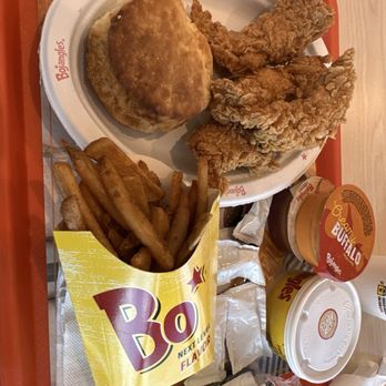 Bojangles - 4-piece meal. Great fries, great dirty rice, and the creamy buffalo sauce hit the spot. - Chicken Wings Near Me - Richmond, Texas