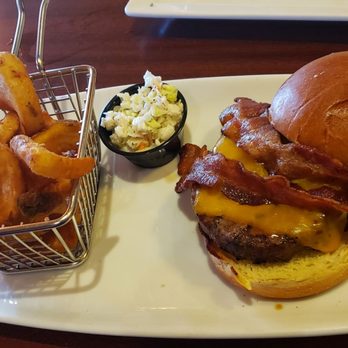 Arrowhead Golf Club - BBQ bacon burger ($13.50) with coleslaw and their signature 'sidewinder' fries. My burger was missing the crispy onion straws!! :( - Golf Near Me - Wheaton, Illinois