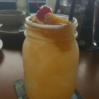 Restaurant 604 - Hawaii style long Island ice tea - Breakfast & Brunch Near Me - Honolulu, Hawaii Restaurant 604 - Hawaii style long Island ice tea - Breakfast & Brunch Near Me - Honolulu, Hawaii