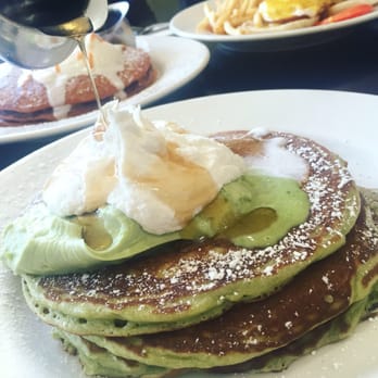 Bea Bea's - Matcha pancakes - Coffee & Tea Near Me - Burbank, California Bea Bea's - Matcha pancakes - Coffee & Tea Near Me - Burbank, California