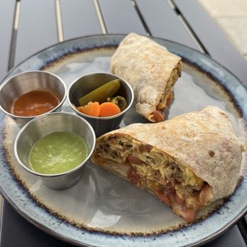 Sissy's Cafe - Breakfast & Brunch Near Me - San Pedro, California