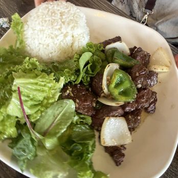 Pho Hue Oi - Shaken beef - Vietnamese Near Me - Redondo Beach, California Pho Hue Oi - Shaken beef - Vietnamese Near Me - Redondo Beach, California