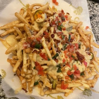Lost Local - Crack fries - Cocktail Bars Near Me - Beaufort, South Carolina