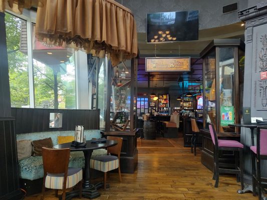 Fado Irish Pub by null