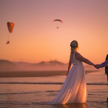 Snapped by Jayson - I wish I could say this was planned. Perfect place, perfect time. - Event Photography Near Me Snapped by Jayson - I wish I could say this was planned. Perfect place, perfect time. - Event Photography Near Me