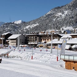 Maison du village