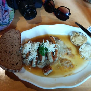 Bräustüberl Berchtesgaden - Sausages - Breweries Near Me - Berchtesgaden, BY