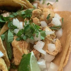 Vaqueras - Chicken taco