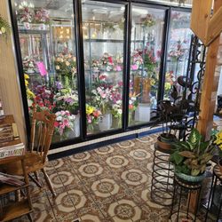 Lesher's Flowers - Just chilling waiting for you to come in for Valentine's day  or any day or reason.