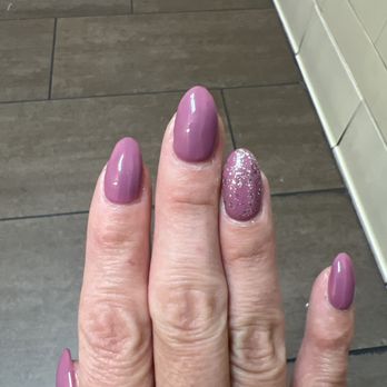 Lush Nails & Spa - Nails by Tom - Nail Salons Near Me - New Braunfels, Texas Lush Nails & Spa - Nails by Tom - Nail Salons Near Me - New Braunfels, Texas