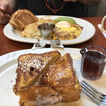 Friends Cafe - Breakfast & Brunch Near Me - Tustin, California
