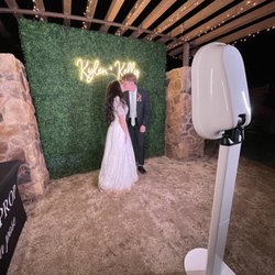 Simply Heavenly Photo Booth