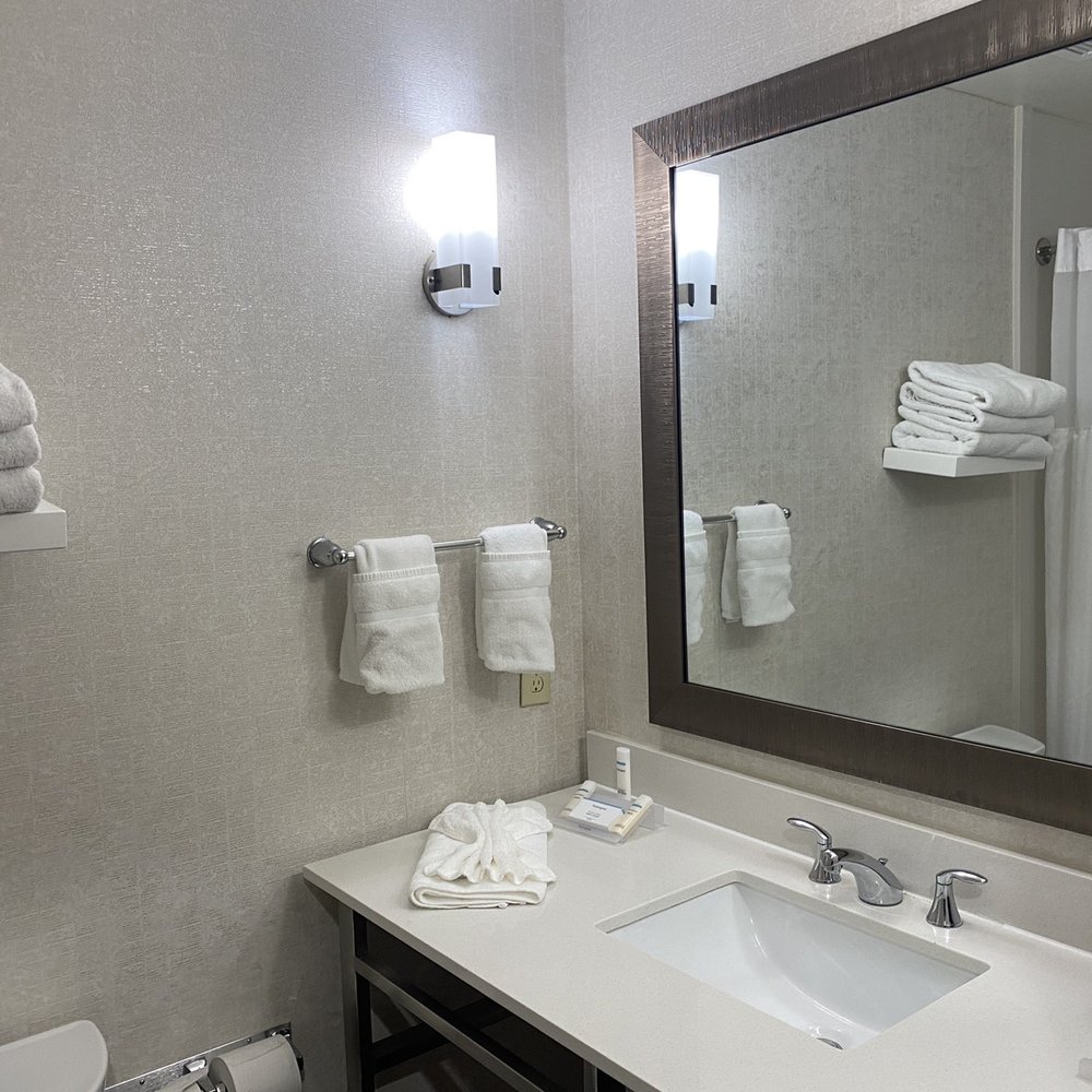 Hilton Garden Inn Longview - Clean room - Hotels Near Me - Longview, Texas Hilton Garden Inn Longview - Clean room - Hotels Near Me - Longview, Texas