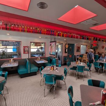 66 Diner - Dining room at 66 diner. 3/26/26 - Diners Near Me - Albuquerque, New Mexico