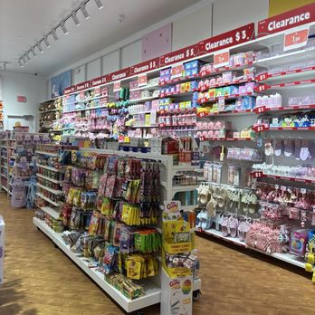 Miniso - Toy Stores Near Me - Eden Prairie, Minnesota