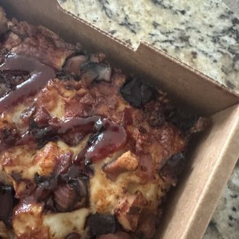 Jet's Pizza - Pizza Near Me - Riverview, Florida