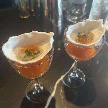 HUGO’S SEAFOOD BAR - Updated February 2026 - 84 Photos & 29 Reviews