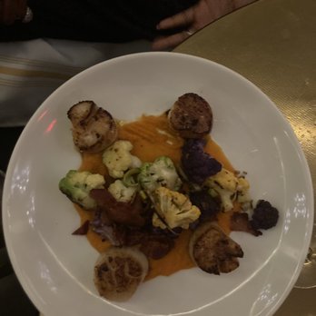 Bourbon N' Bubbles - Seared Scallops* ** - Bars Near Me - Charleston, South Carolina