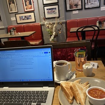 Cafe Diana - Cafes Near Me - London, XGL