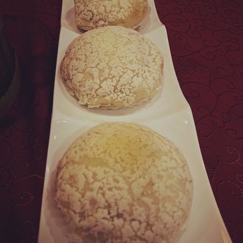 Golden Palace - Baked pineapple roast pork buns (Not Tim Ho Wan but decent). IG: brooklynandmoi - Dim Sum Near Me - Brooklyn, New York