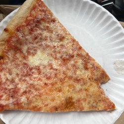 Venezia Pizzeria - New in town and read reviews about how good this place was. Greasy cold pizza. He didn't ask to warm it up or anything. So sad.