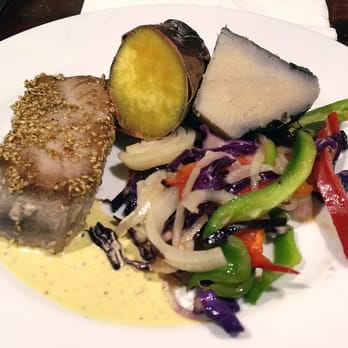 A Tasca - seared tuna - Mediterranean Near Me - Ponta Delgada, 20 A Tasca - seared tuna - Mediterranean Near Me - Ponta Delgada, 20