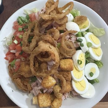 Bumbleberry Flats - Turkey Cobb Salad - American Near Me - Laughlin, Nevada Bumbleberry Flats - Turkey Cobb Salad - American Near Me - Laughlin, Nevada