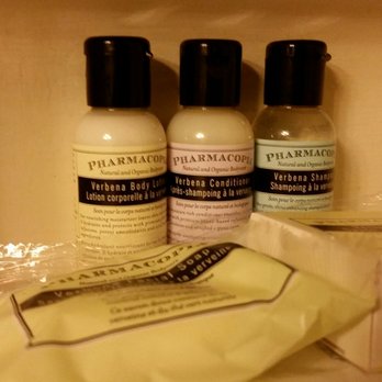 MarQueen Hotel - Complimentary toiletry items - Hotels Near Me - Seattle, Washington MarQueen Hotel - Complimentary toiletry items - Hotels Near Me - Seattle, Washington