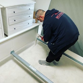 Aleks Moving - Disassemble and Assemble - Movers Near Me - Mississauga, Ontario Aleks Moving - Disassemble and Assemble - Movers Near Me - Mississauga, Ontario