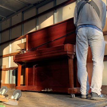 Groovin Movin - strap condition - Movers Near Me - Vancouver, Washington Groovin Movin - strap condition - Movers Near Me - Vancouver, Washington