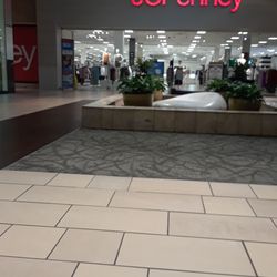 JCPenney - Waiting here outside JC Penney while my wife is shopping. There are a lot of choices here, so she's gonna take a while.