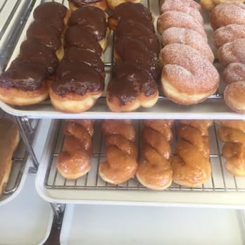 Darren's Donuts - Donuts Near Me - Mount Vernon, Washington