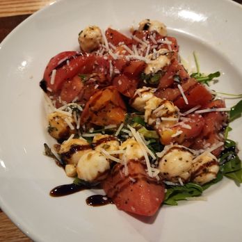 BJ's Restaurant & Brewhouse - FRESH MOZZARELLA AND TOMATO SALAD, no red onions - New American Near Me - Oviedo, Florida BJ's Restaurant & Brewhouse - FRESH MOZZARELLA AND TOMATO SALAD, no red onions - New American Near Me - Oviedo, Florida