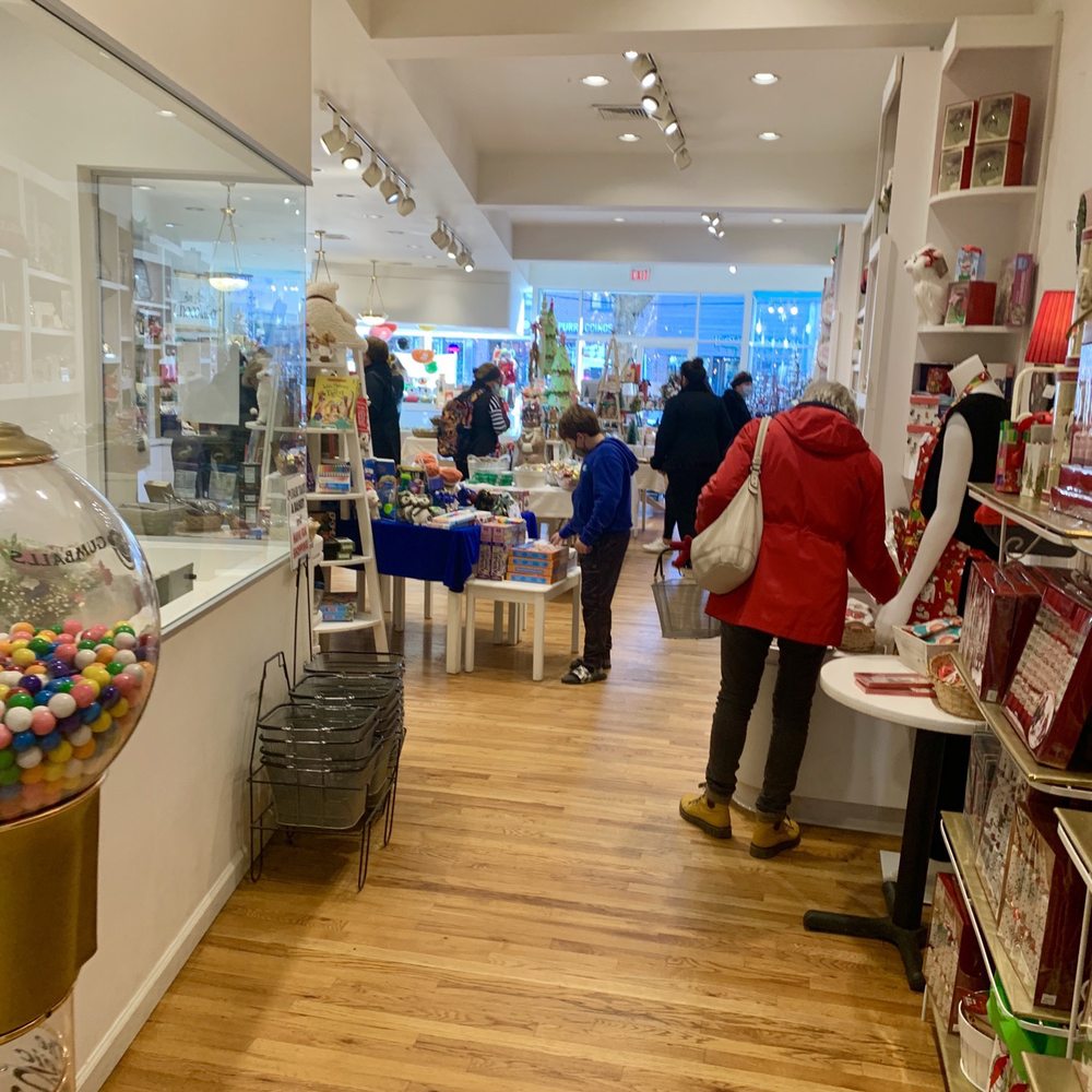 Bon Bons Chocolatier - Candy Stores Near Me - Huntington, New York