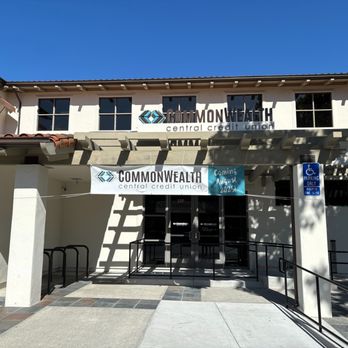 CommonWealth Central Credit Union - Exterior of CommonWealth Central Credit Union. - Banks & Credit Unions Near Me - Gilroy, California CommonWealth Central Credit Union - Exterior of CommonWealth Central Credit Union. - Banks & Credit Unions Near Me - Gilroy, California
