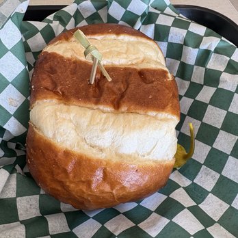 Othello’s Plant Based Kitchen - Pulled pork sandwich - Vegan Near Me - Woodland Hills, California Othello’s Plant Based Kitchen - Pulled pork sandwich - Vegan Near Me - Woodland Hills, California