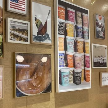 Jeni's Splendid Ice Creams - Ambiance - Ice Cream & Frozen Yogurt Near Me - Washington, DC, District of Columbia