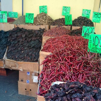 Carlos y Carlos - Chiles secos, como mulato, de árbol, chipotle o cascabel. - Grocery Near Me - México, D.F., DIF Carlos y Carlos - Chiles secos, como mulato, de árbol, chipotle o cascabel. - Grocery Near Me - México, D.F., DIF