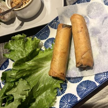 Pho Bar Vietnamese Kitchen - SPRING ROLLS l GOI CUON - Vietnamese Near Me - Davie, Florida Pho Bar Vietnamese Kitchen - SPRING ROLLS l GOI CUON - Vietnamese Near Me - Davie, Florida