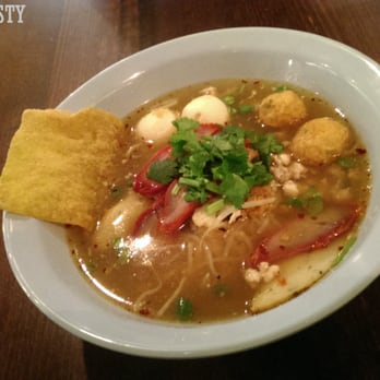 Samosorn Thai - Thai Near Me - Sydney, NSW