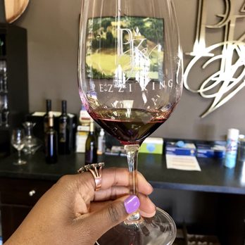 Pezzi King - Zinfandel of course! - Wineries Near Me - Healdsburg, California