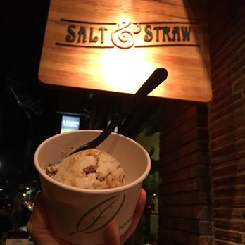 Salt & Straw - Fran's almond gold bar - Ice Cream & Frozen Yogurt Near Me - Seattle, Washington Salt & Straw - Fran's almond gold bar - Ice Cream & Frozen Yogurt Near Me - Seattle, Washington